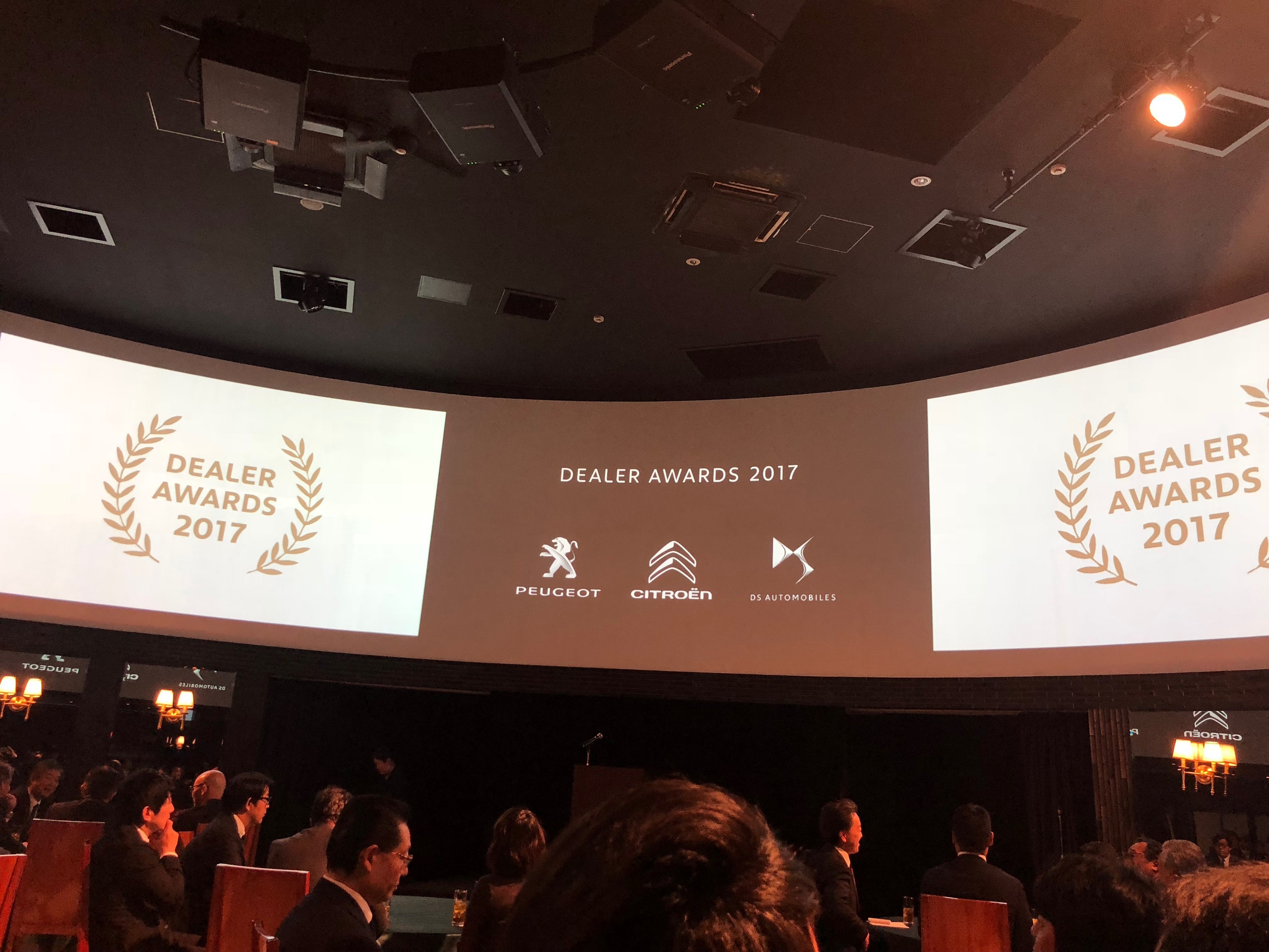 PEUGEOT DEALER　AWARD2017表彰式にて・・・
