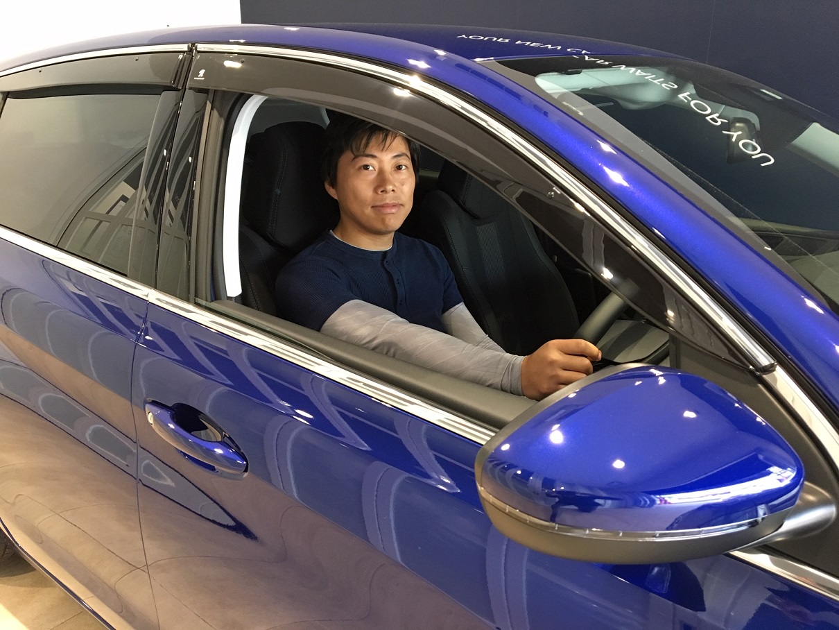 308Allure BlueHDi ご納車