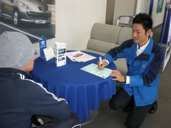 お客さまとの会話を大切にしています。