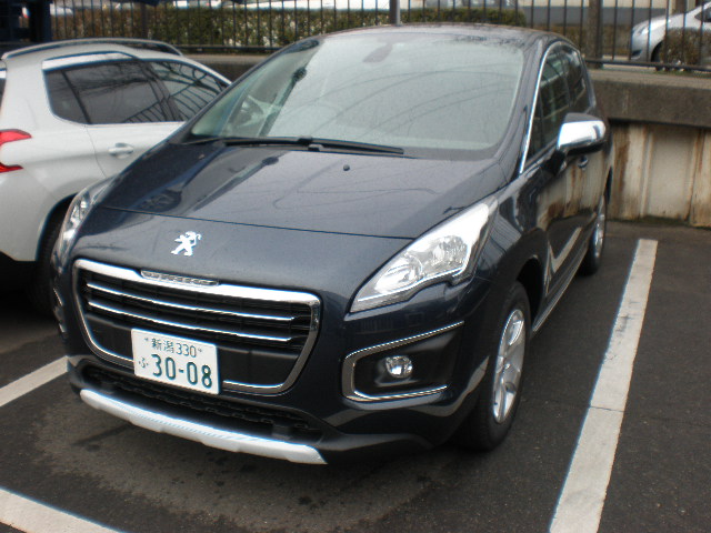 3008フェイスリフトデモカーできました