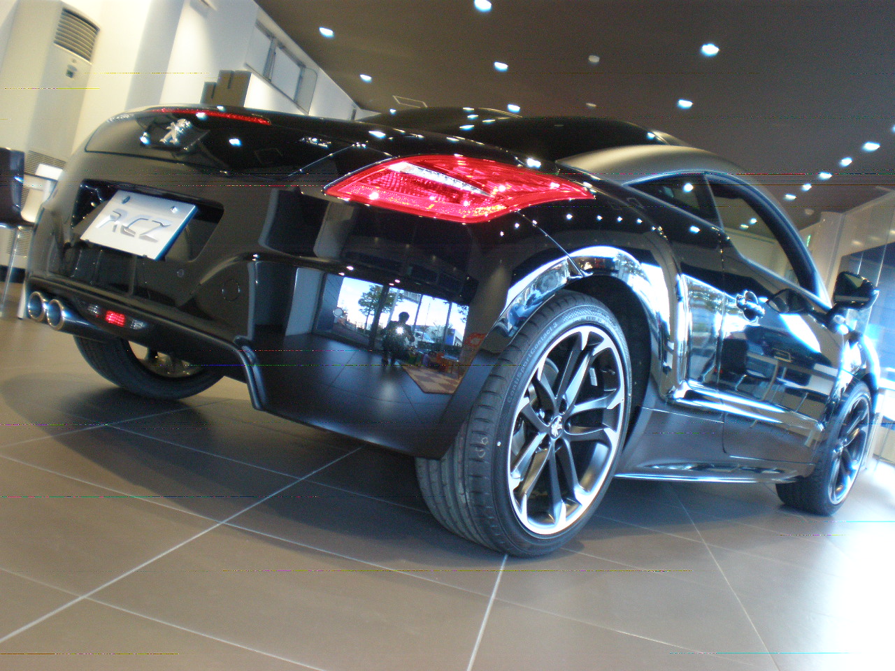 RCZ RED CARBON デビューフェア