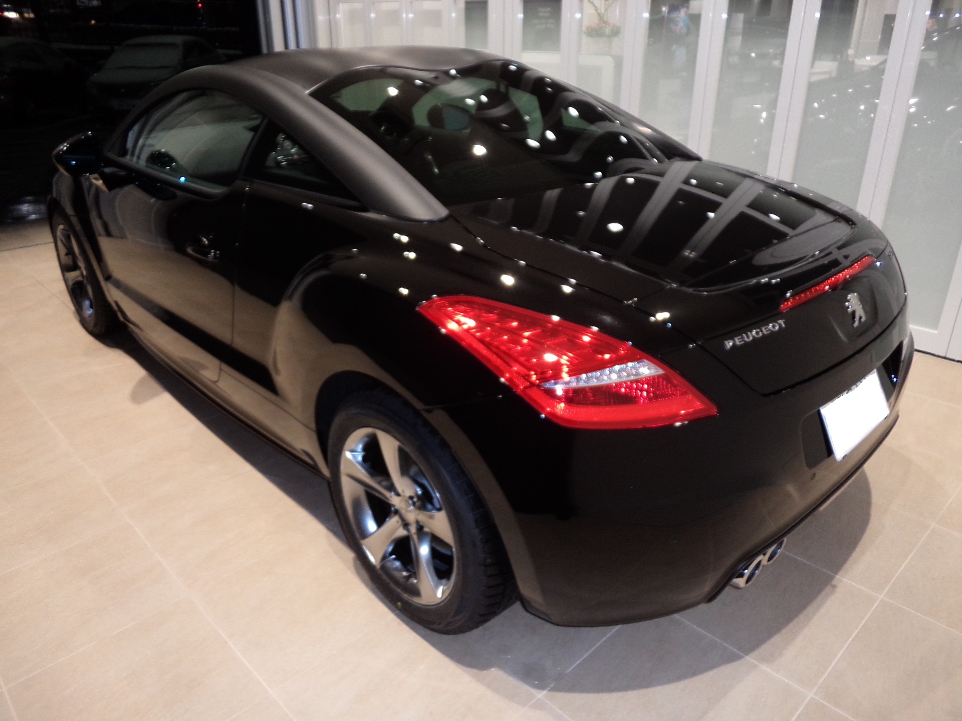 限定車　RCZ「REDCARBON」納車