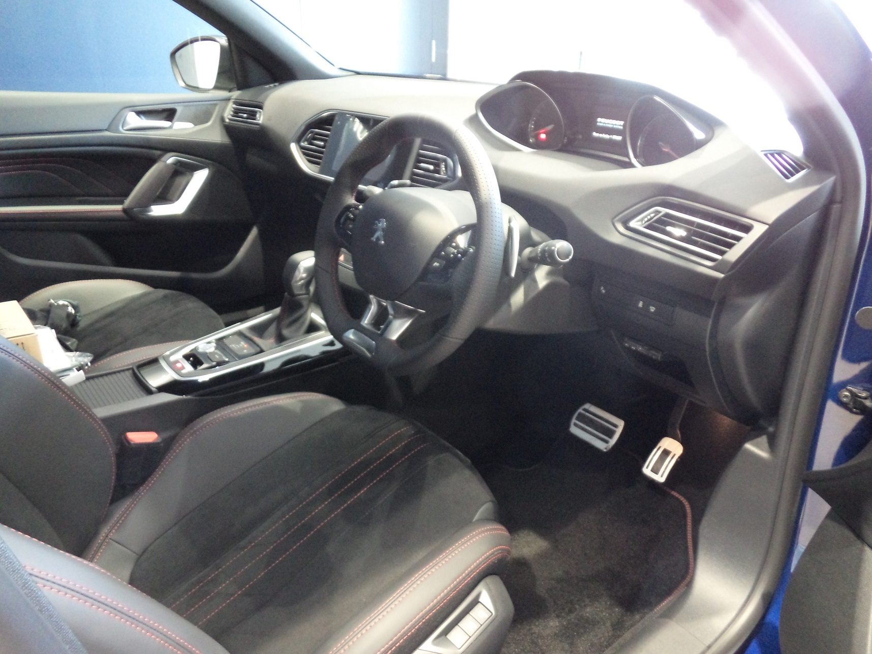 308GT Line 第1号出発！