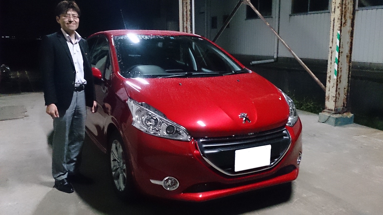 208Premium納車