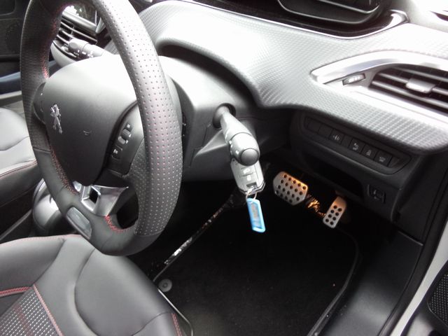 立つんだジョー！！