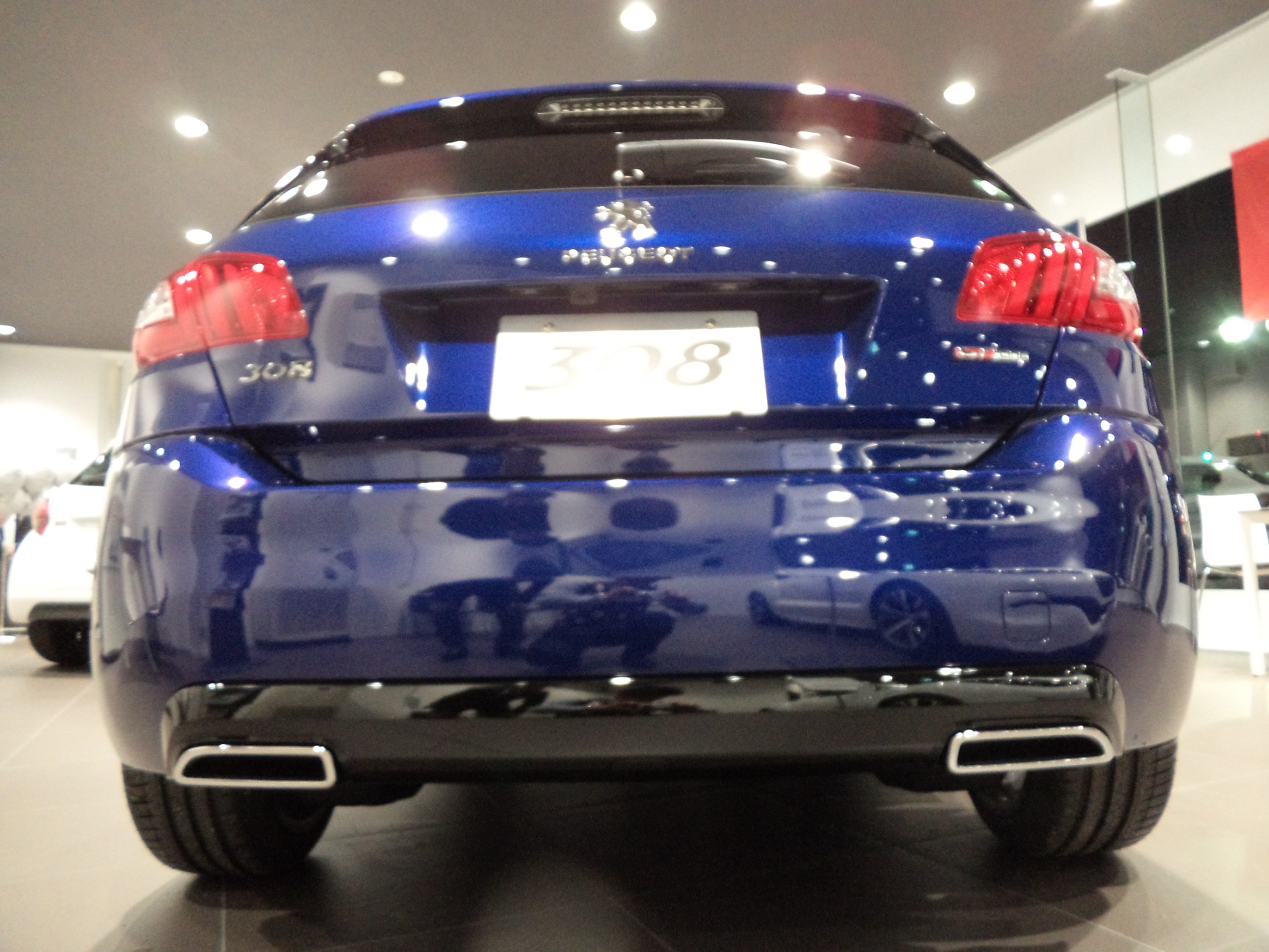 明日からはPEUGEOT　308GTLineフェア開催します！