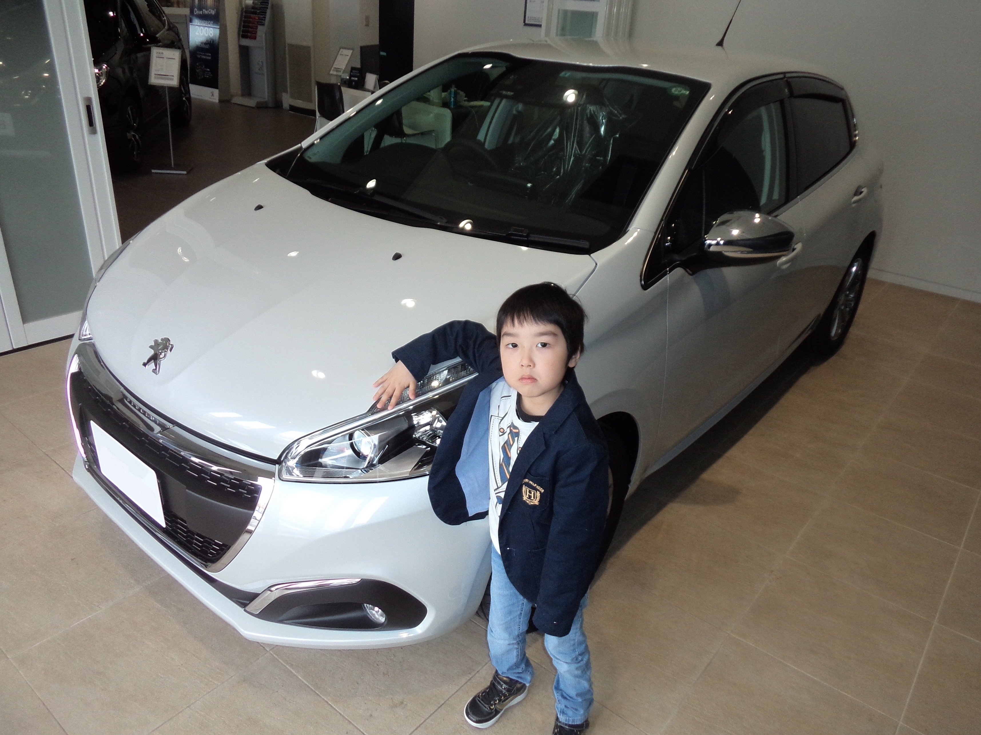 ～New208Allureご納車～