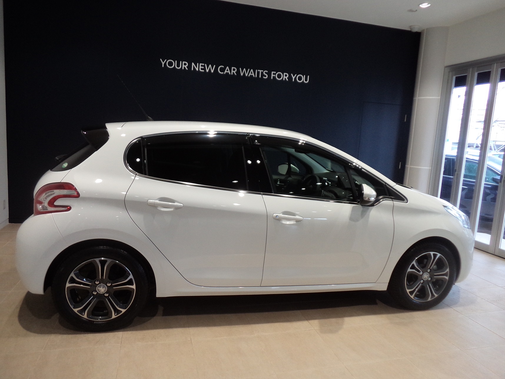 208PREMIUM