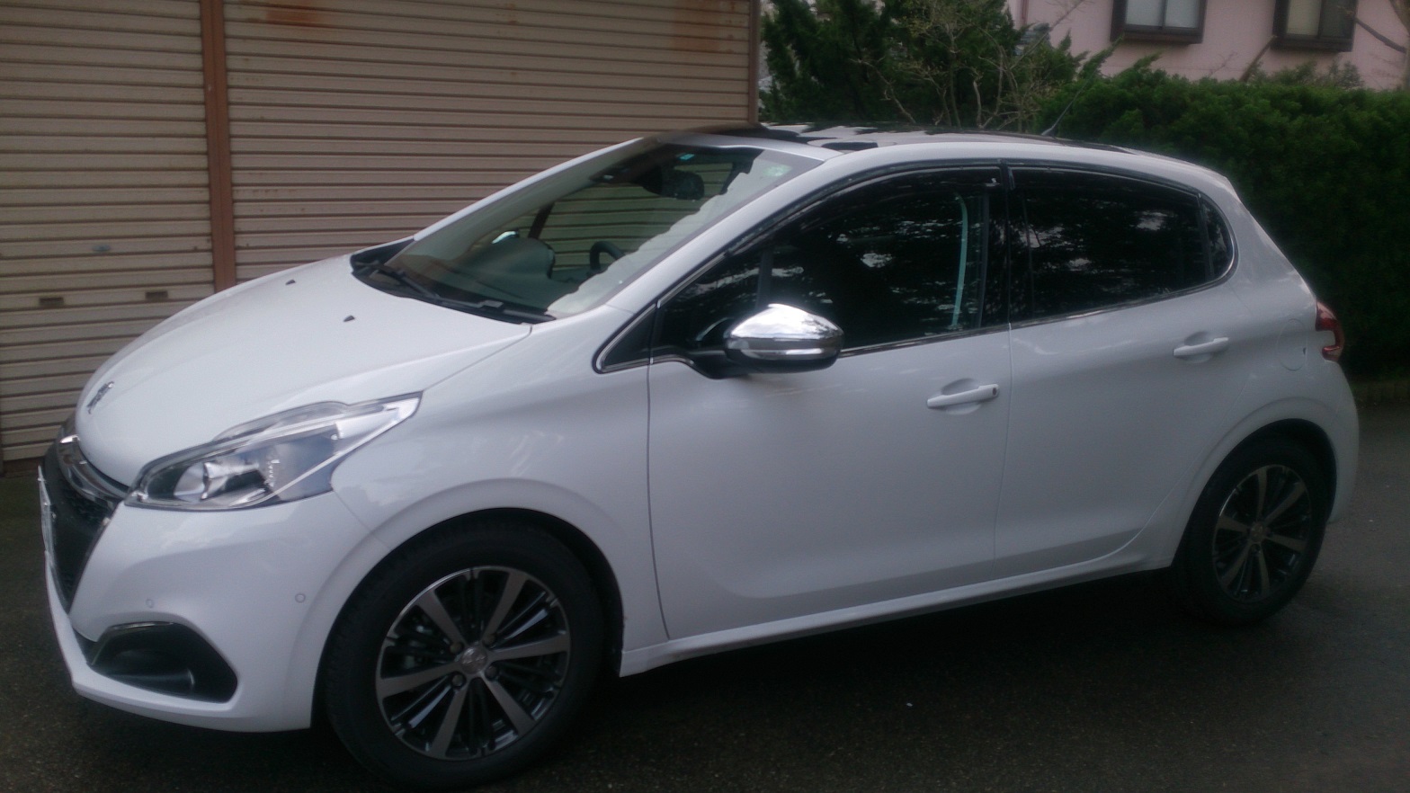 208Allure Cieloパッケージ納車