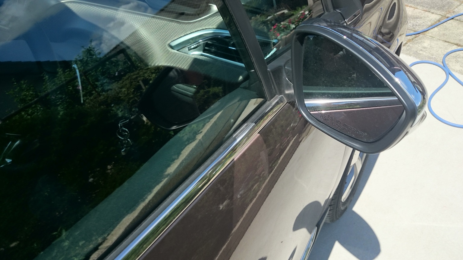 プジョーの在る生活～梅雨も快適、スーパーチタンガラスコート～