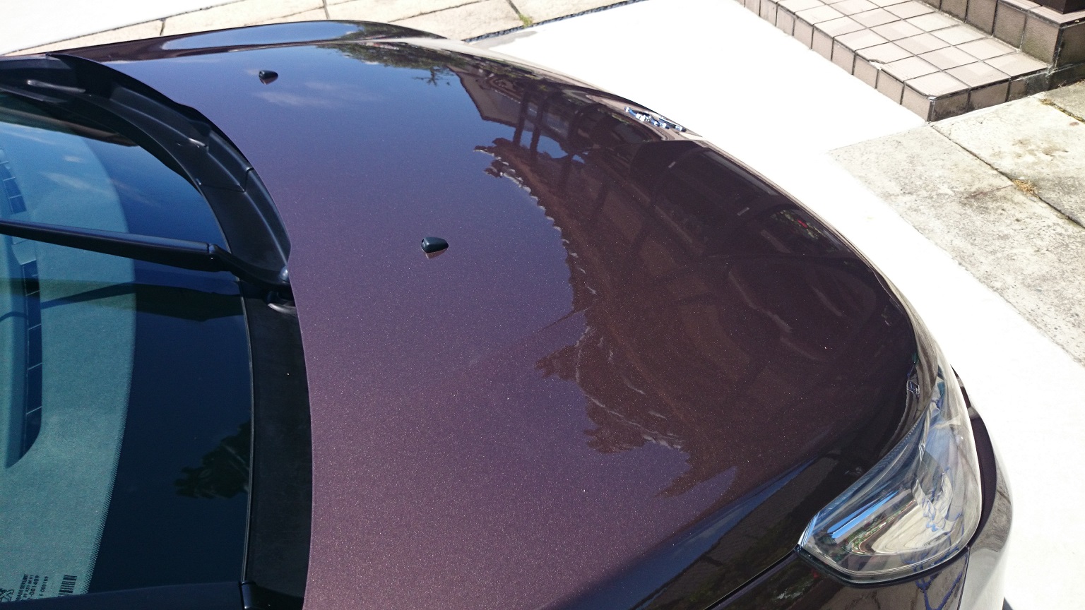 プジョーの在る生活～梅雨も快適、スーパーチタンガラスコート～