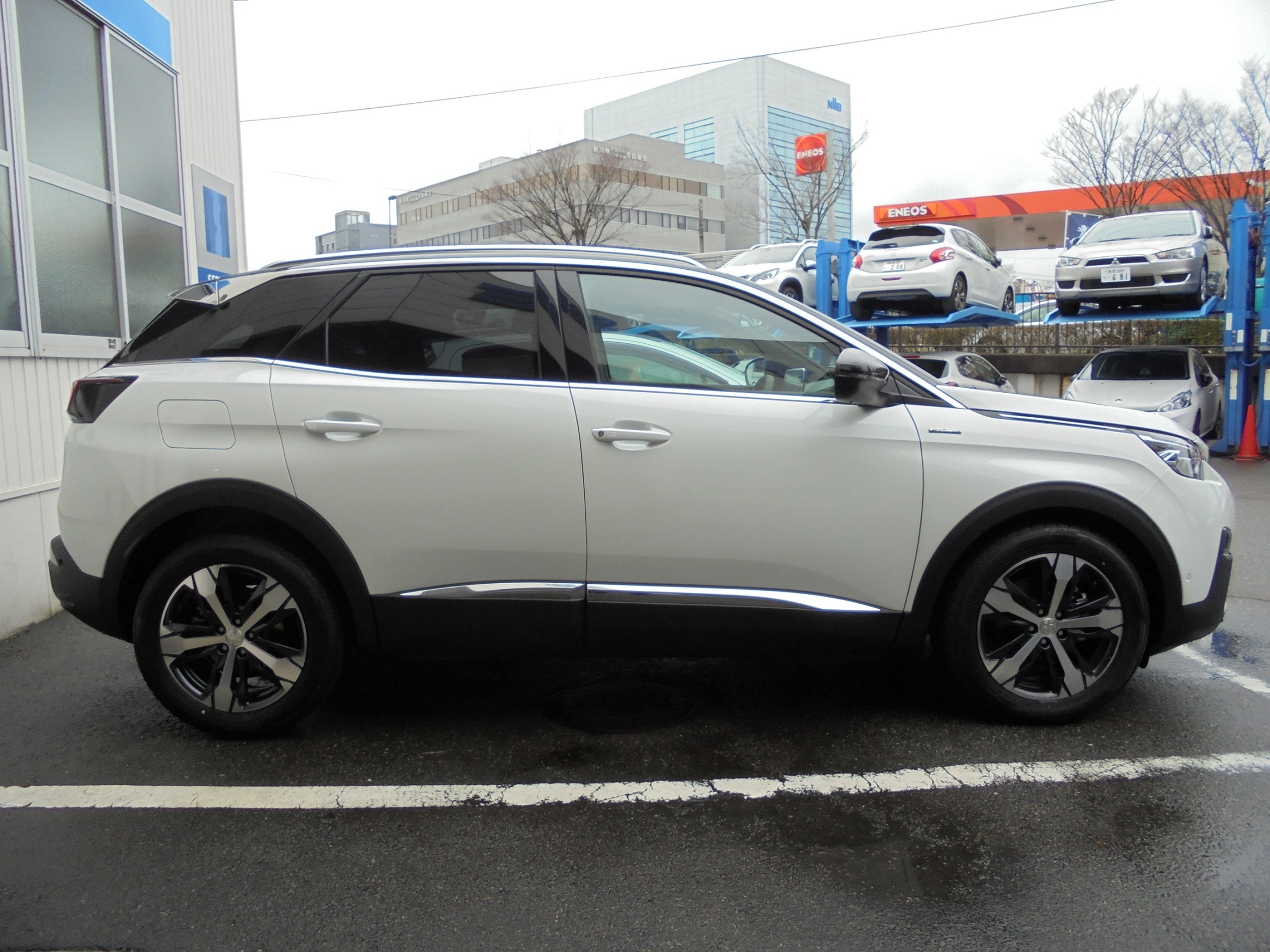 PEUGEOT　NEW3008 試乗車デビュー！！