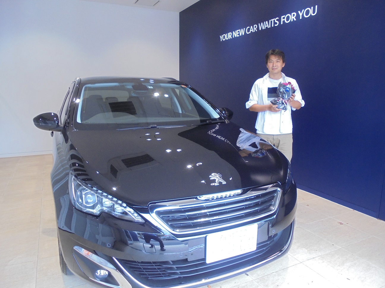 308SW Allure BlueHDi PGRご納車