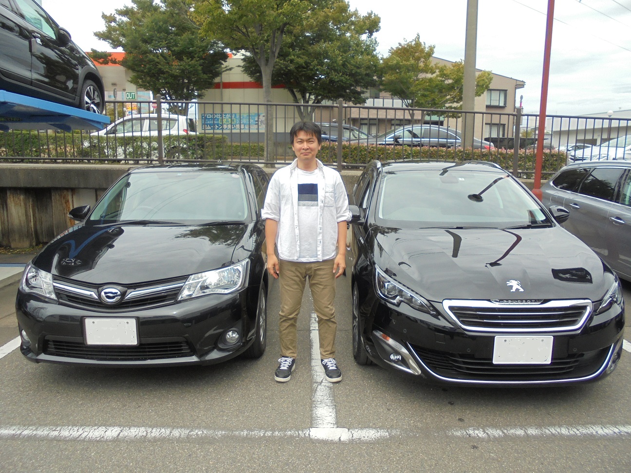 308SW Allure BlueHDi PGRご納車