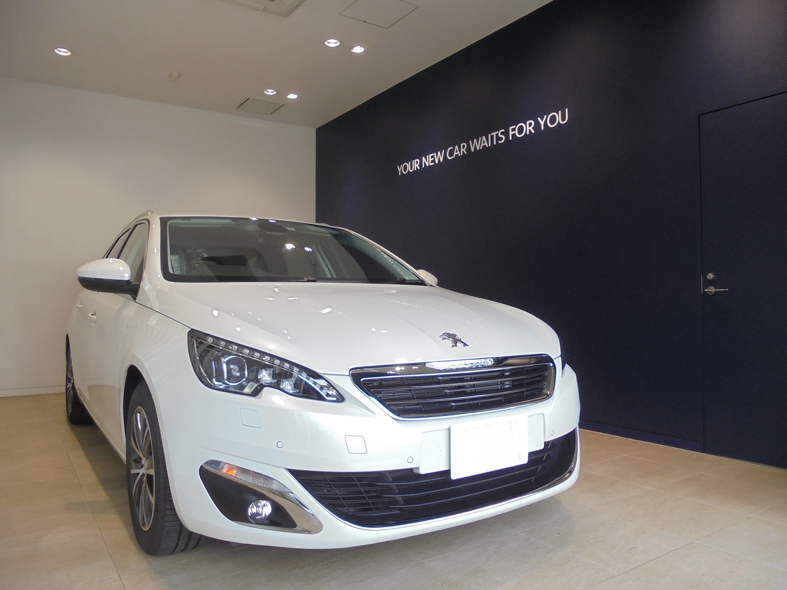 ～New308SW Allure BlueHDi ご納車～