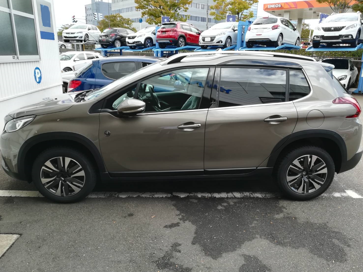PEUGEOT２００８CROSSCITYデビューフェア開催中！！