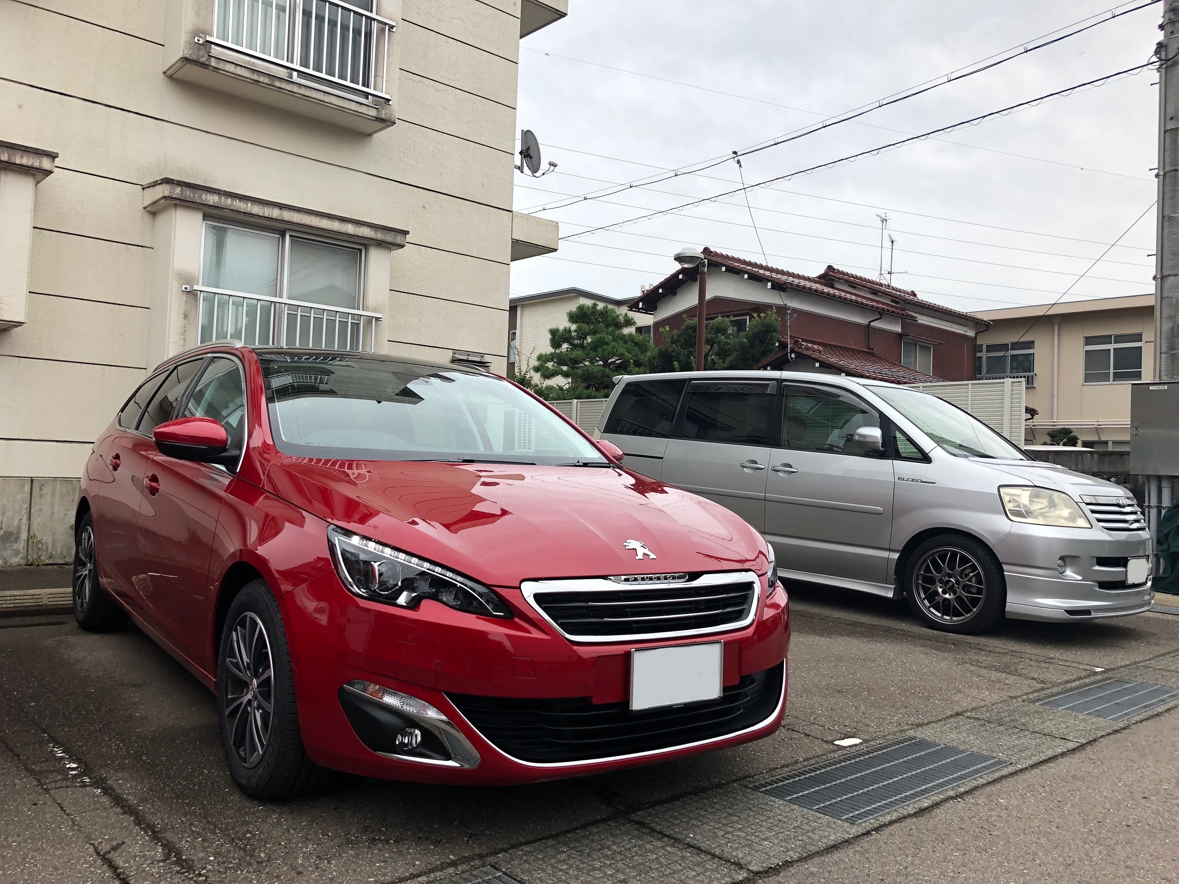 ～New308SW Allure BlueHDi ご納車～
