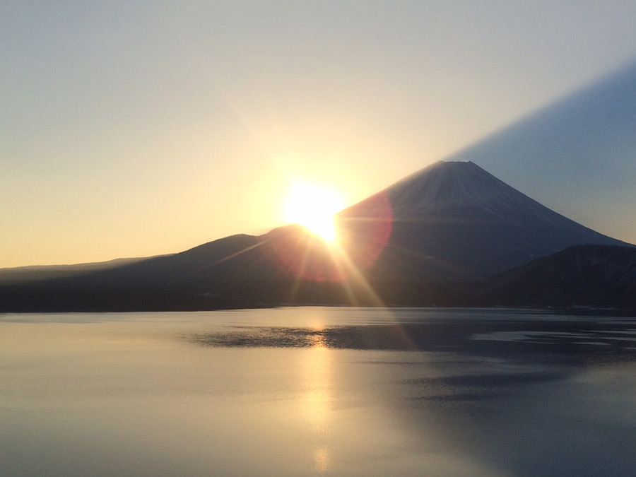新年明けましておめでとうございます。