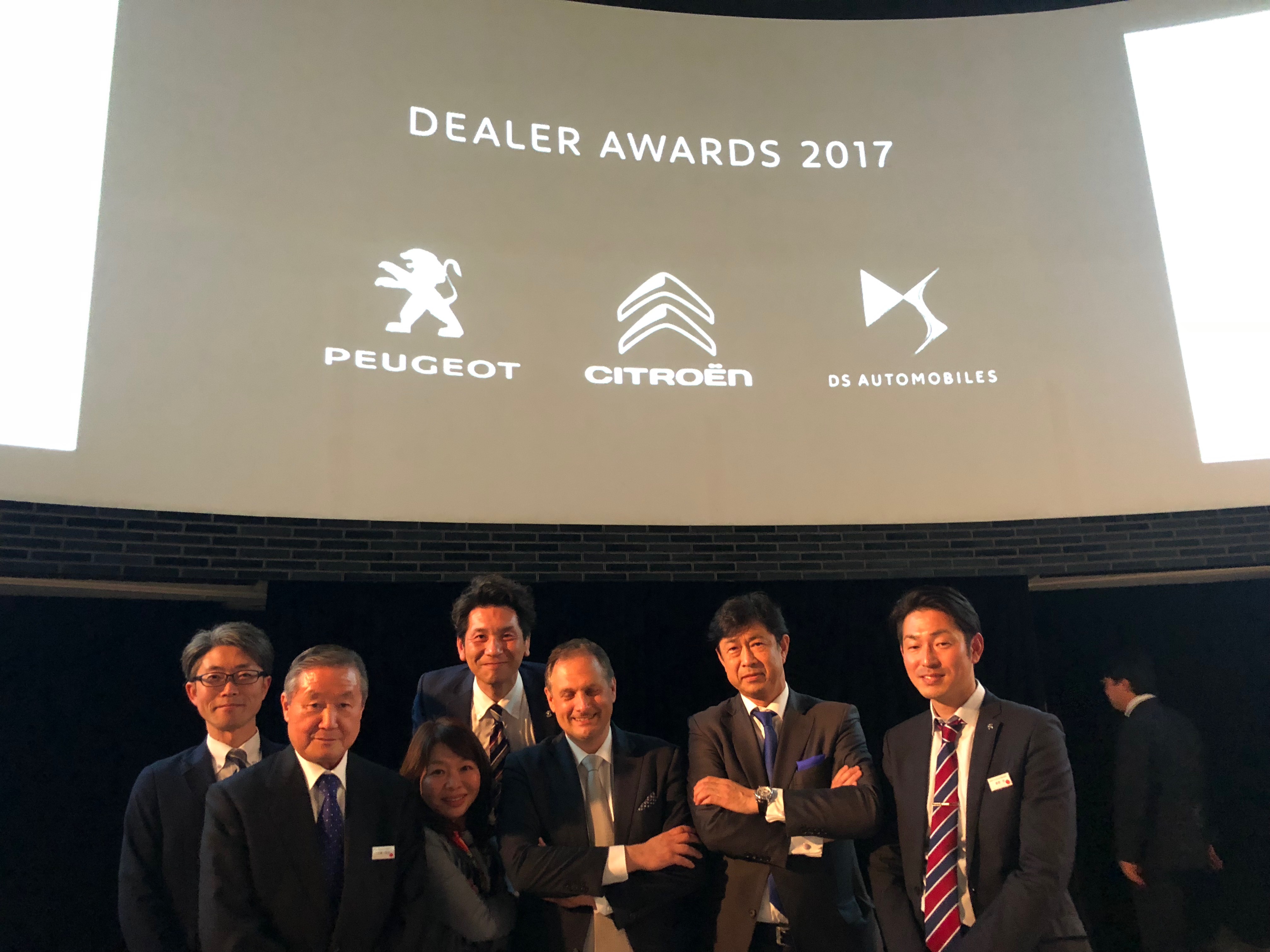 PEUGEOT DEALER　AWARD2017表彰式にて・・・