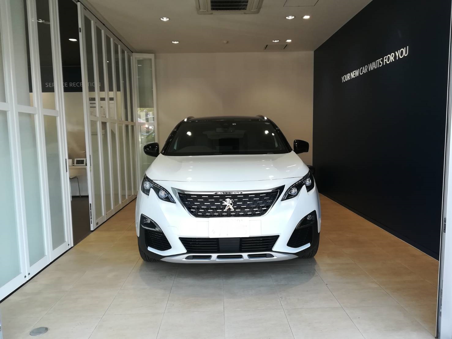 3008 GTLine　パール・ホワイト　ご納車