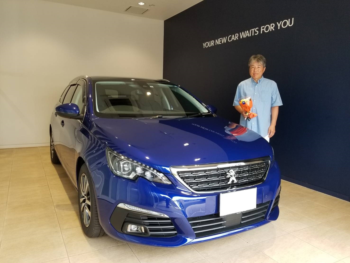 308 SW Allure BlueHDi PGR マグネティック・ブルーご納車