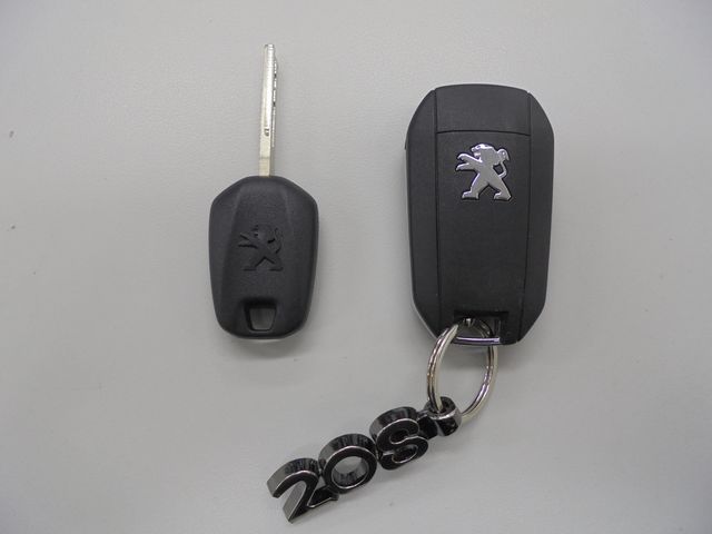 押入れの枕の下