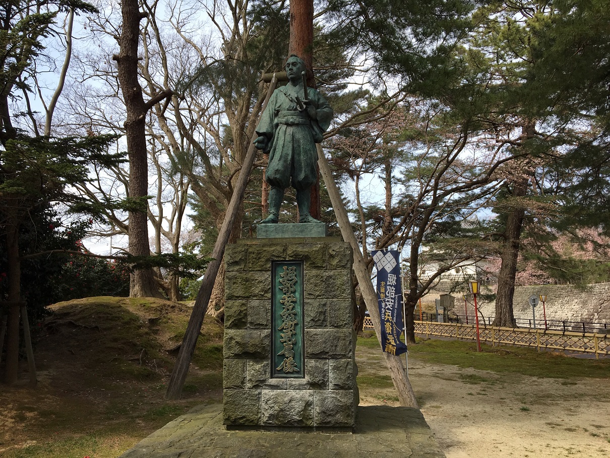 桜はまだかいな