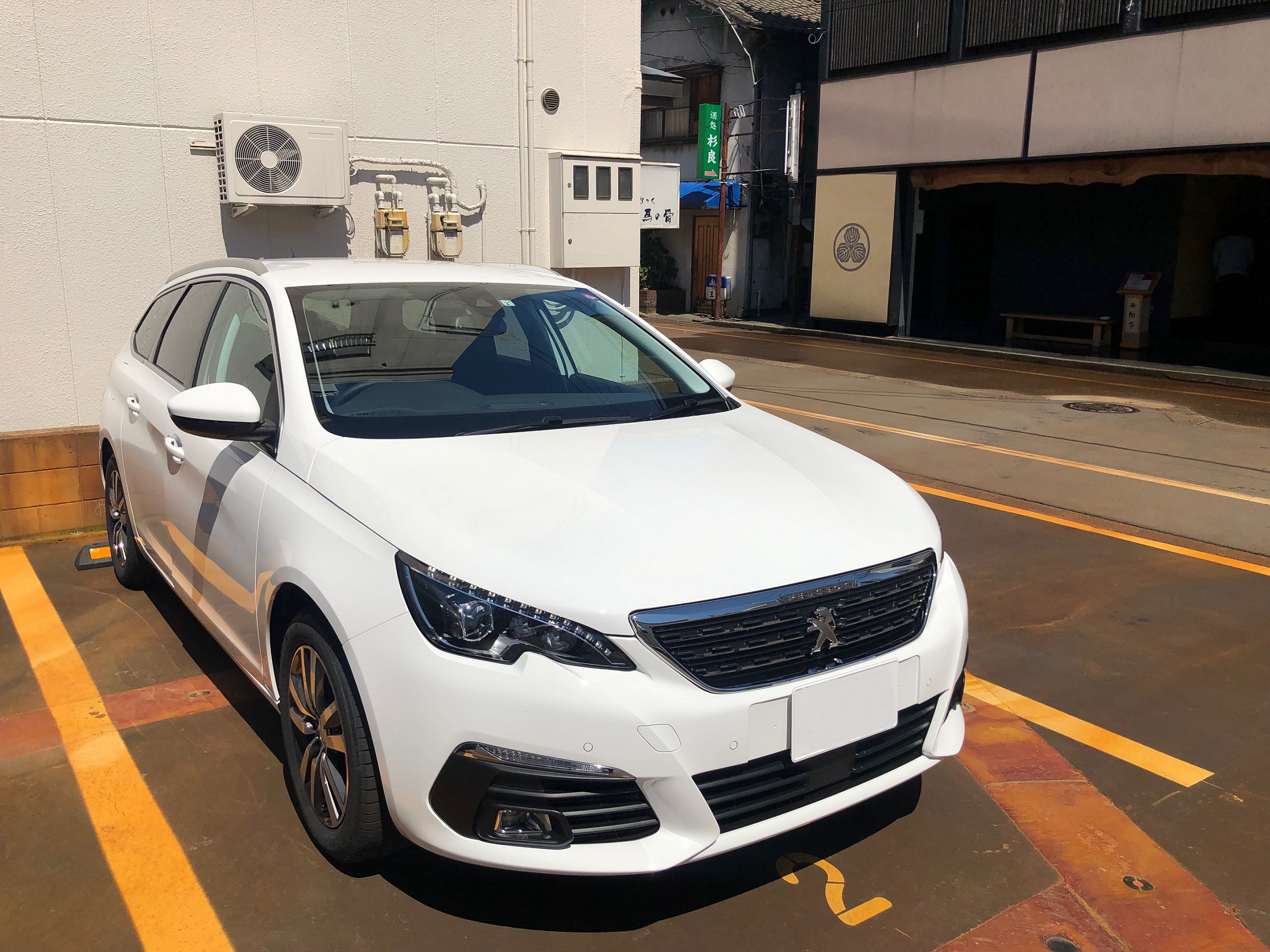 ～New308SW　AllureBlueHDi御納車～