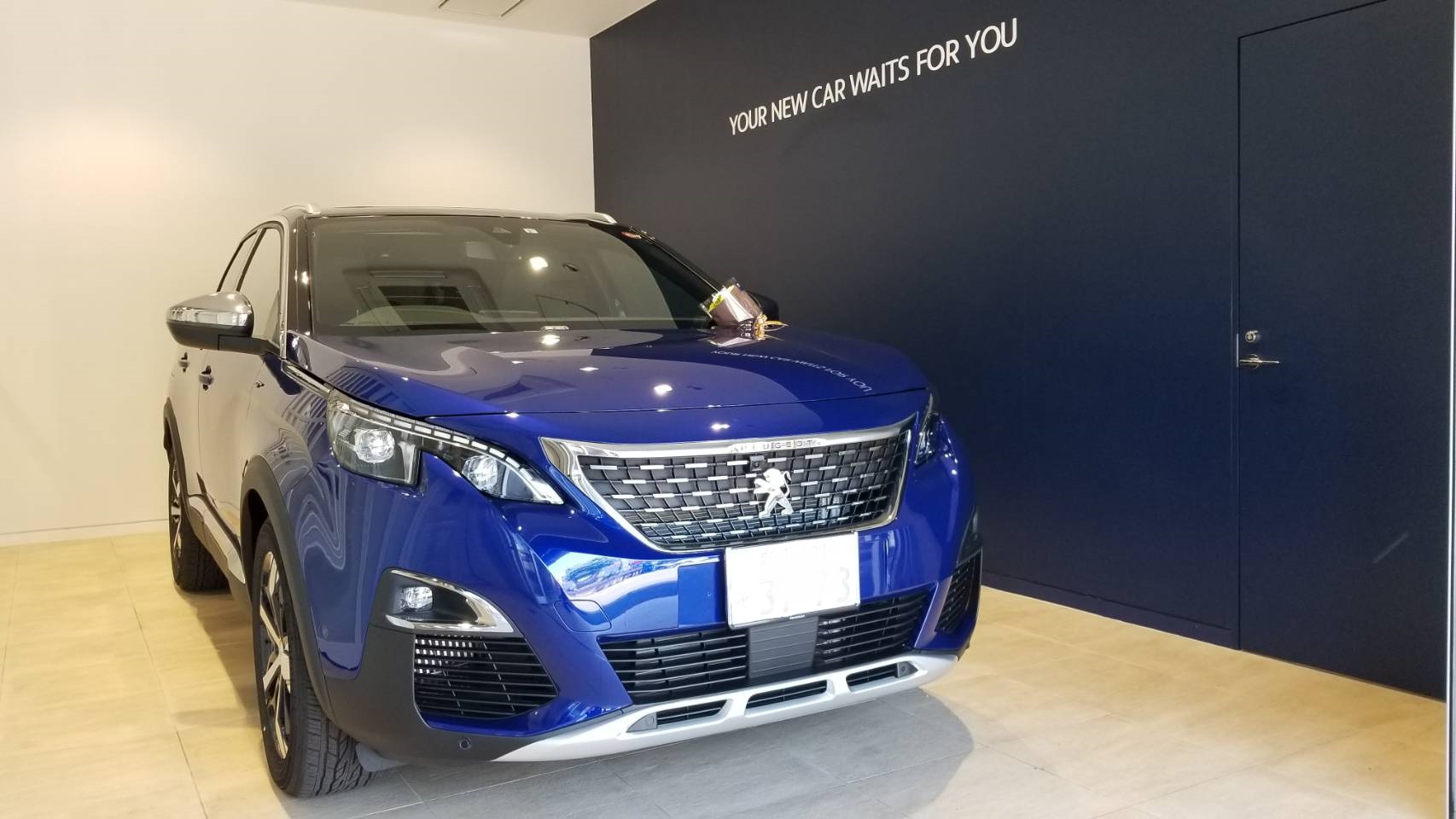 3008 GT BlueHDi FCP　マグネティック・ブルーご納車。