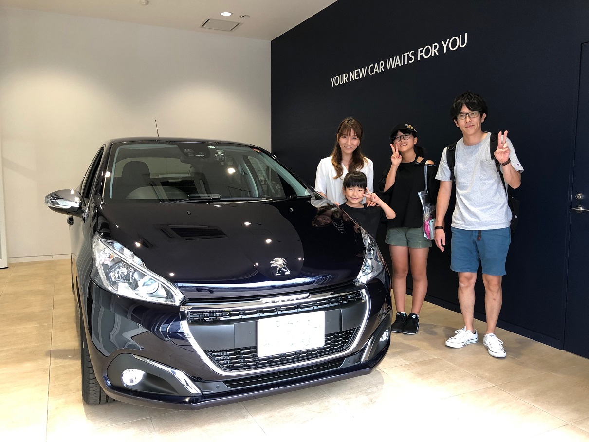 小梅さんに208Allure Fun Editionご納車