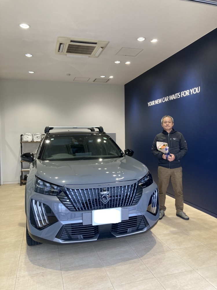 PEUGEOT 2008 GT セレニウム・グレー ご納車