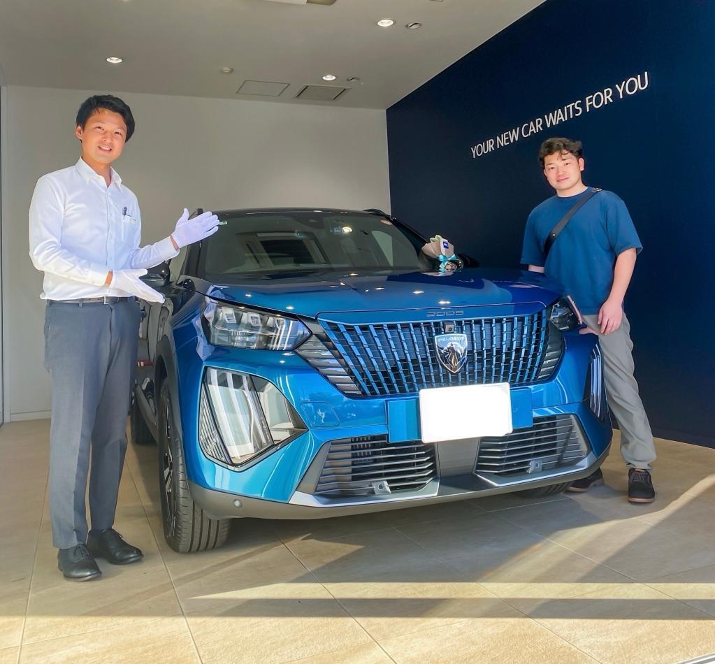 PEUGEOT 2008 GT Obsession Blue 特別仕様車　ご納車