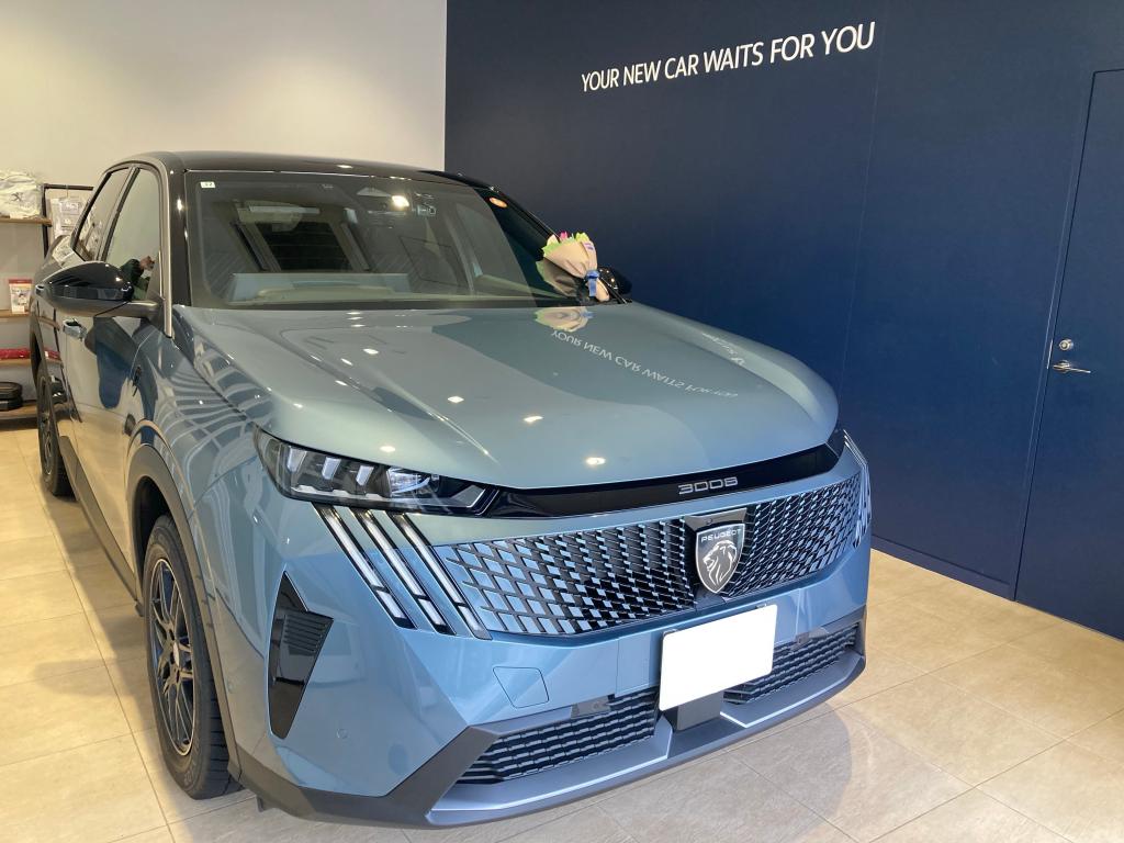 PEUGEOT 3008 GT HYBRID インガロ・ブルー アルカンタラパッケージ ご納車